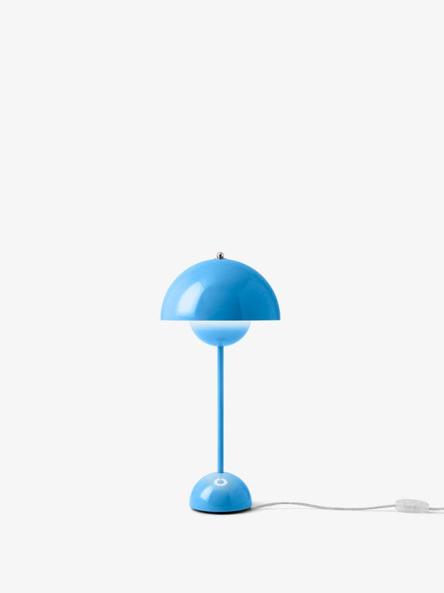 Flowerpot VP3 bordlampe-Bordlamper-&Tradition-Lys blå-133084A179-Lightup.no