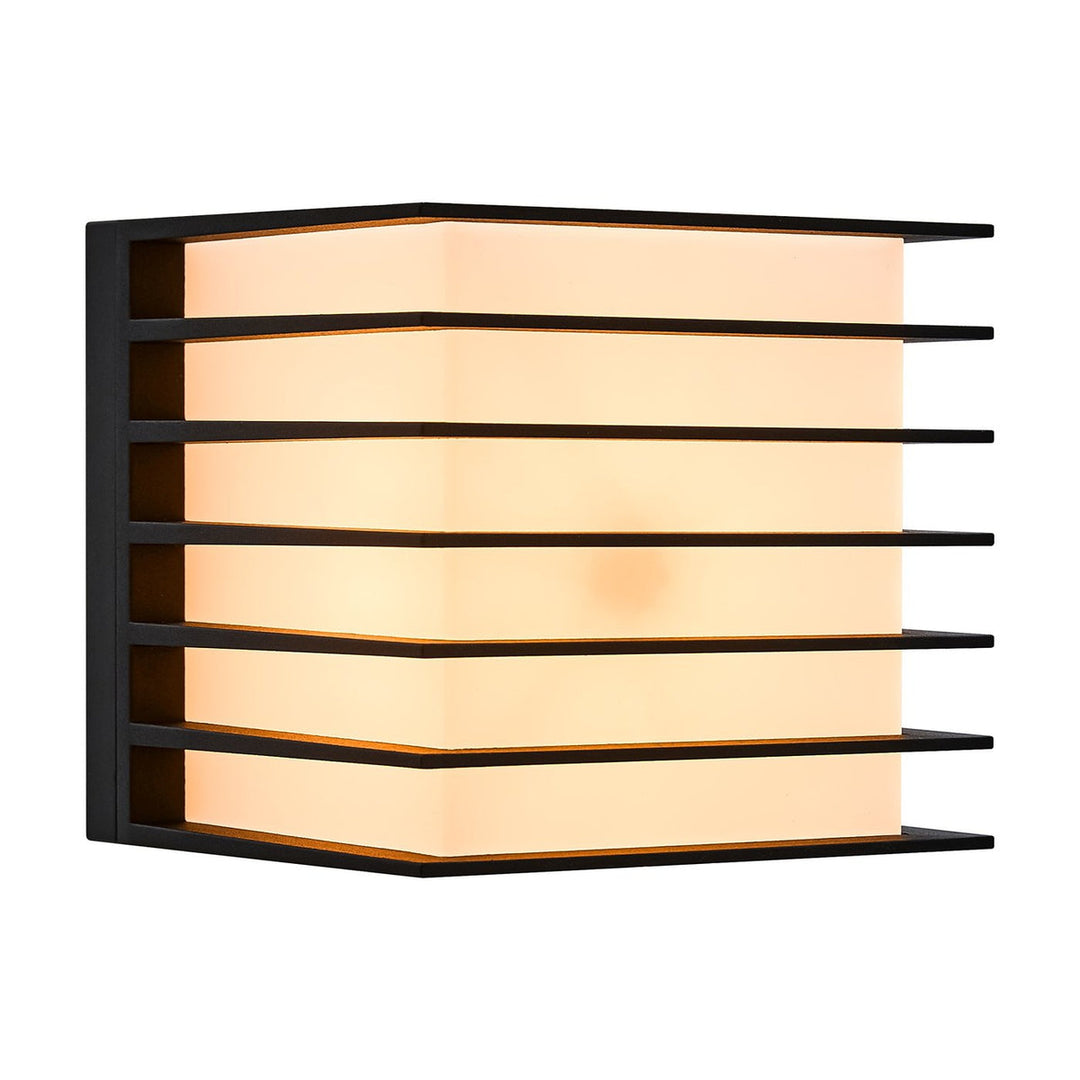 Fluctus vegglampe utendørs IP44-Utebelysning vegg veggskjold-Nordlux-Svart-2318211003-Lightup.no