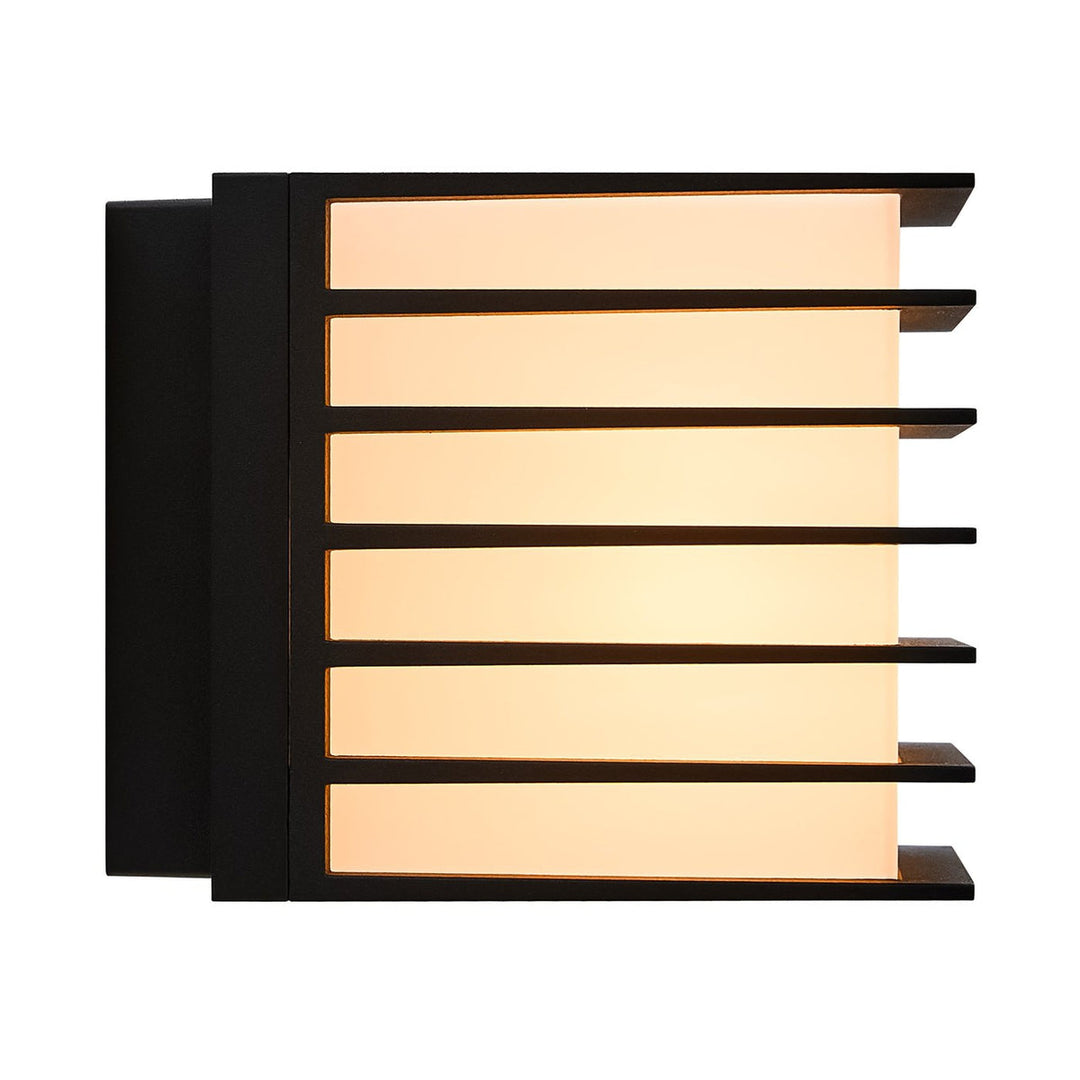 Fluctus vegglampe utendørs IP44-Utebelysning vegg veggskjold-Nordlux-Svart-2318211003-Lightup.no