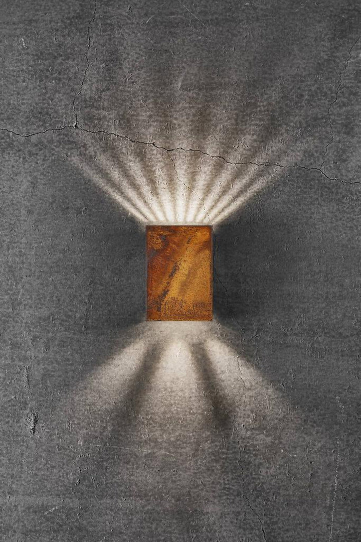 Fold 10 vegglampe opp/ned IP54-Utebelysning vegg opp og ned-Nordlux-Corten-2019041038-Lightup.no