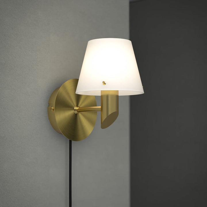 Gil vegglampe