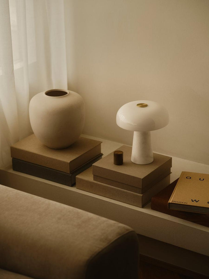 Glossy Mini - Marmor-Bordlamper-DFTP-Beige-2520015009-Lightup.no