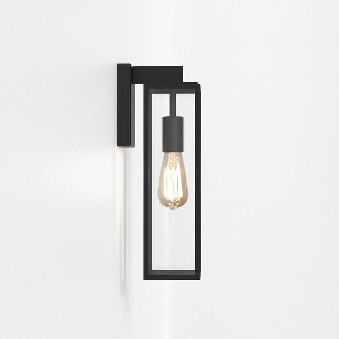 Harvard Lantern vegglampe utendørs IP44 - Svart-Utebelysning vegg klassisk-Astro Lighting-Svart-Asg__1402011-Lightup.no