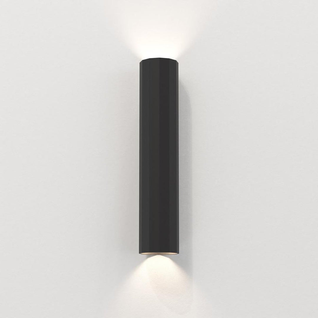 Hashira 400 vegglampe opp/ned - Svart-Vegglamper-Astro Lighting-Asg__1442002-Lightup.no