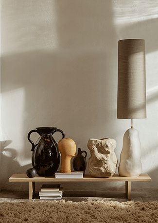 Hebe Gulvlampe Hvit/Sand-Gulvlamper-Ferm Living-Hvit / Sand-Feg__100328202+1104264881-Lightup.no