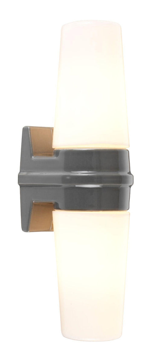 Ifø Bernadotte dobbel vegglampe IP44-Baderomsbelysning vegglamper-Ifø Electric-Hvit-6066-704-10-Lightup.no