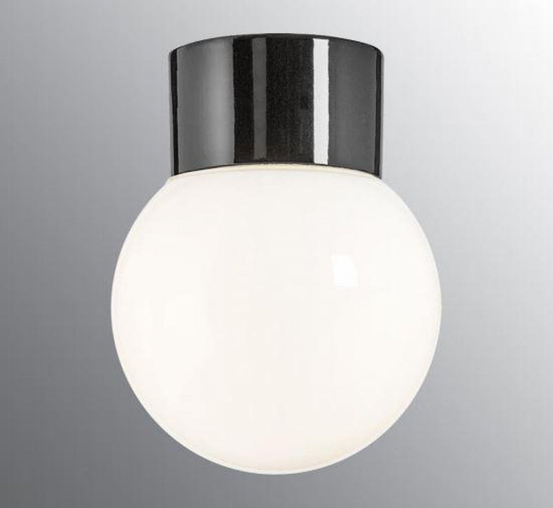 Ifø Classic Glob 15 cm taklampe IP54 - Svart/Blank opal glass-Taklamper-Ifø Electric-6040-540-16-Lightup.no