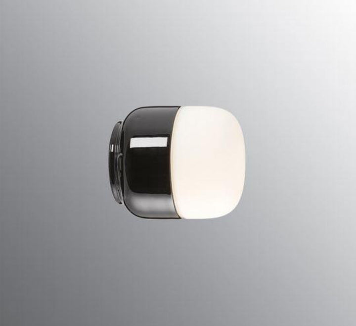 Ifø Ohm 100 / 110 vegg/tak lampe IP44-Taklamper-Ifø Electric-Hvit / Opal glass-8301-200-10-Lightup.no