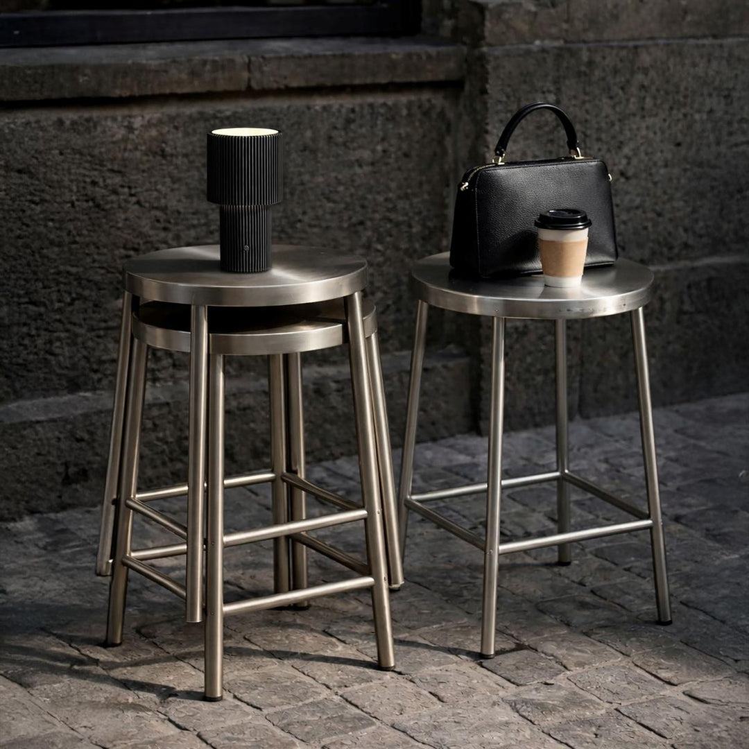 Iluma oppladbar bordlampe 3W 2700 Kelvin - Dimbar-Bordlamper-Herstal-Gullfarget-HB131100120621-Lightup.no