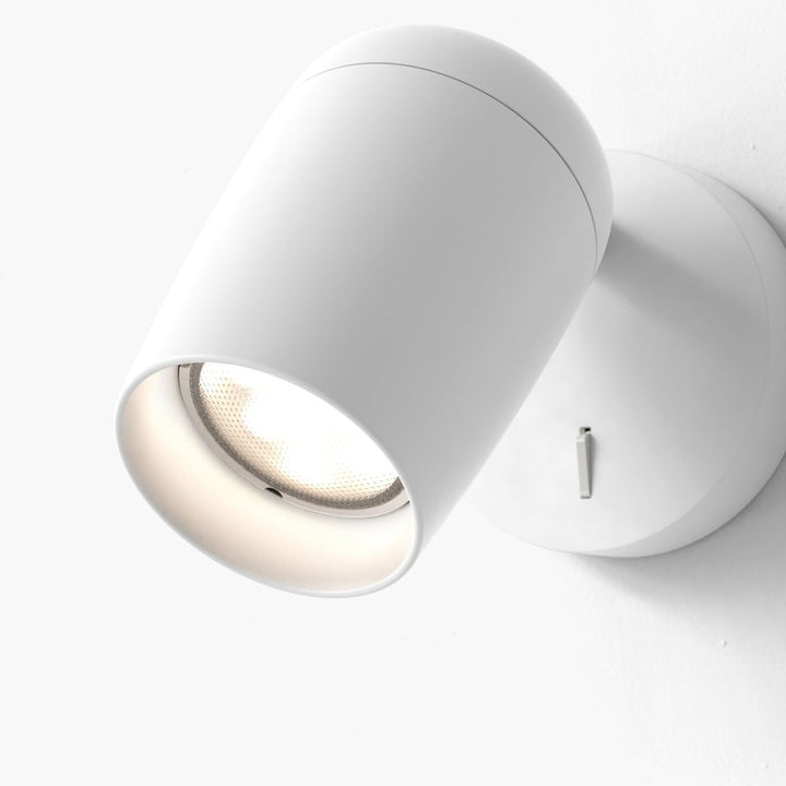 Koto vegglampe med bryter-Vegglamper-Astro Lighting-Svart-Asg__1478002-Lightup.no