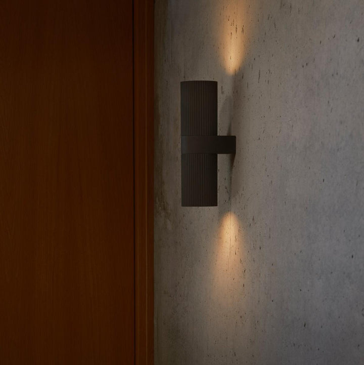 Kyklop Maxi vegglampe utendørs opp/ned IP54 GU10-Utebelysning vegg opp og ned-Nordlux-Svart-2618231003-Lightup.no