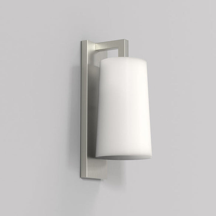 Lago 280 vegglampe IP44-Vegglamper-Astro Lighting-Krom / Opal-Asg__1297001+5019001-Lightup.no