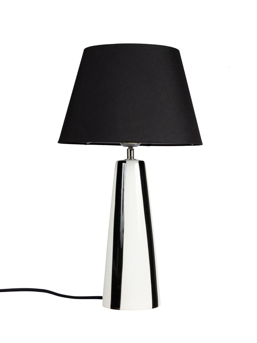 Leya 54 bordlampe-Bordlamper-Pr home of Scandinavia Ab-Svart-Prh__501-054-191-Lightup.no