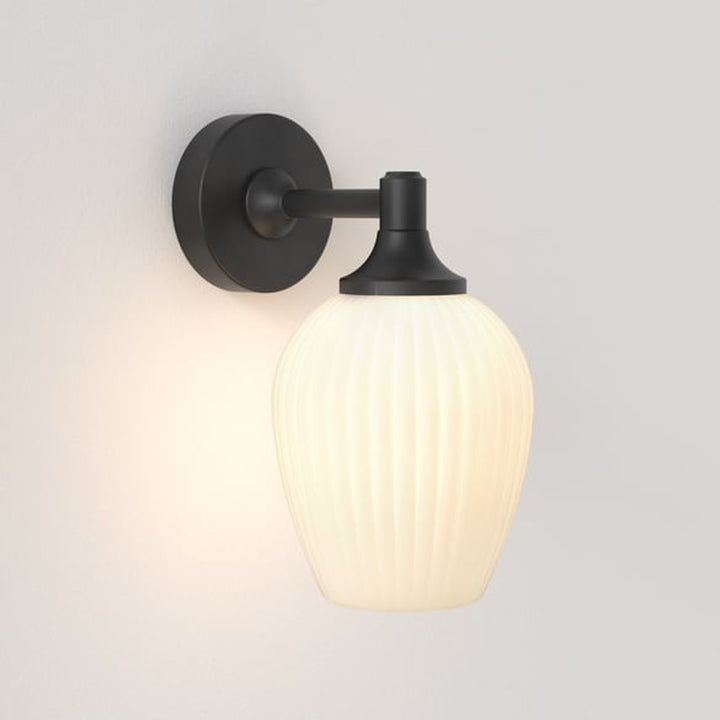 Liberty vegglampe for baderom IP44-Baderomsbelysning vegglamper-Astro Lighting-Svart-asg__1485001-Lightup.no