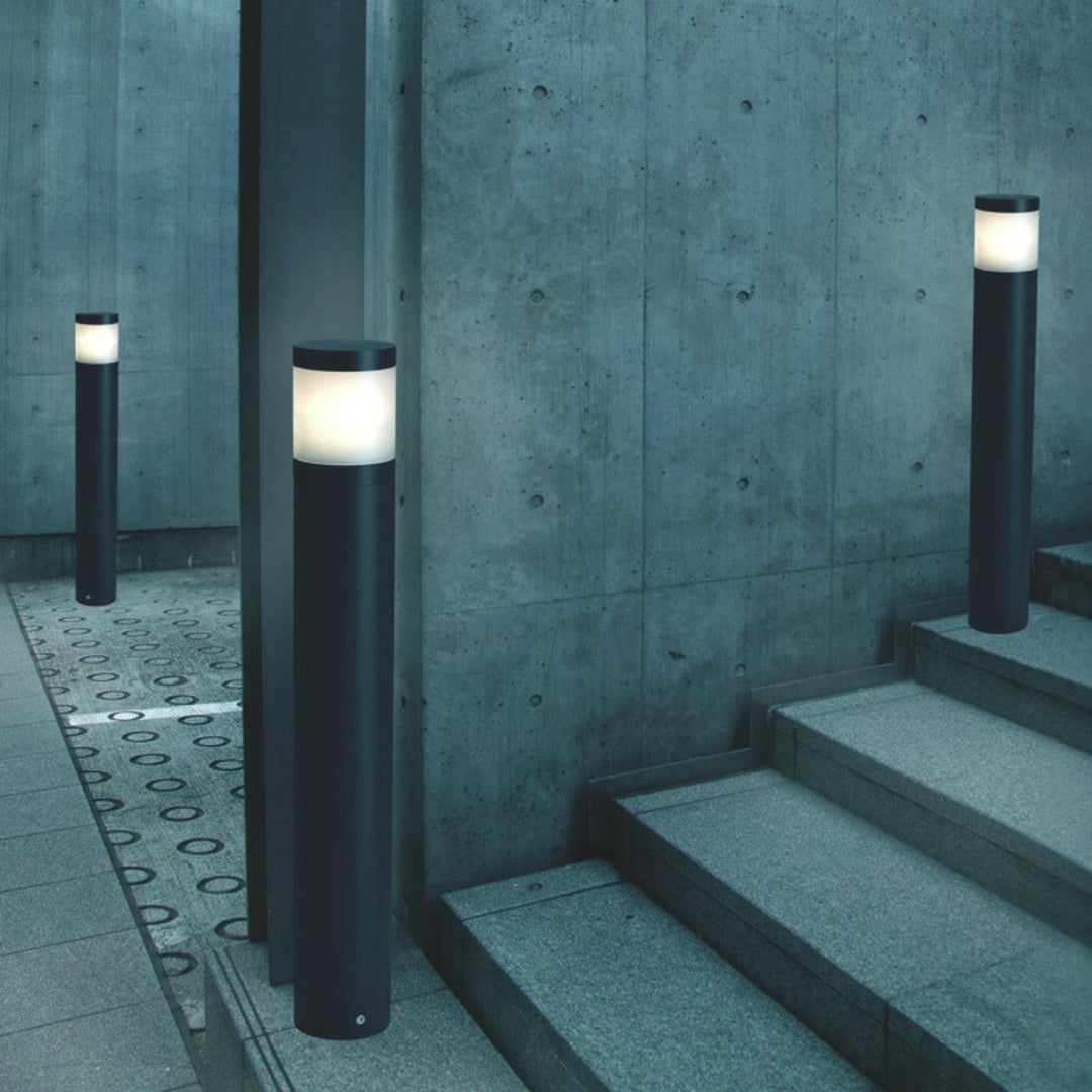 Lillesand pullert 1382 5,9W IP54-Utebelysning pullert-Norlys-Grafitt-3101933-Lightup.no