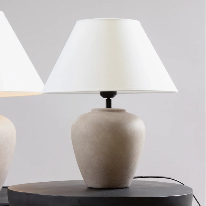 Lilly bordlampe 41 cm-Bordlamper-Pr home of Scandinavia Ab-Beige / Hvit-prh-46029124-L002-Lightup.no