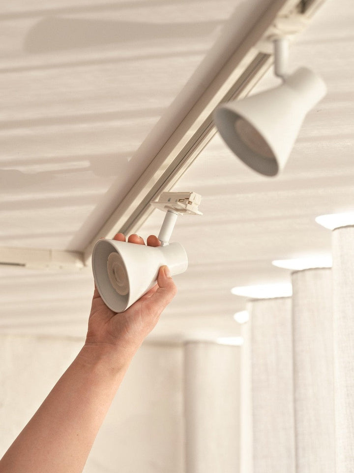 Link Eik for spottskinne-Link spotskinne-Nordlux-Svart-2510389903-Lightup.no