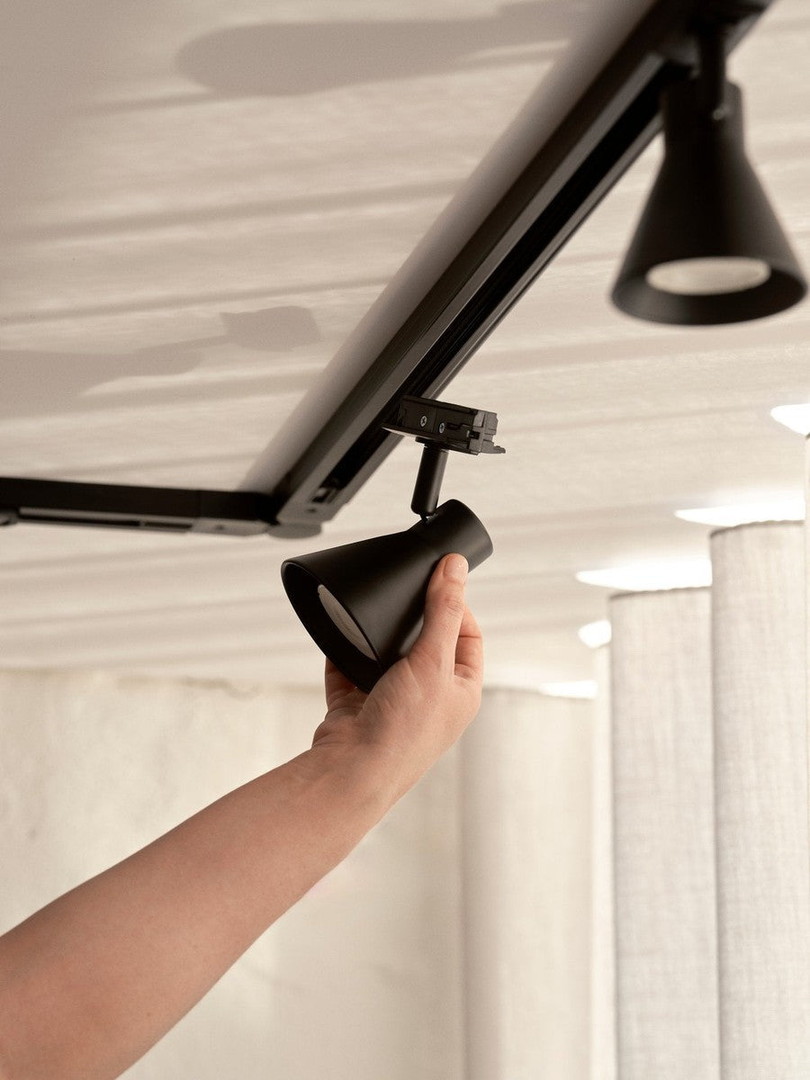 Link Eik for spottskinne-Link spotskinne-Nordlux-Svart-2510389903-Lightup.no