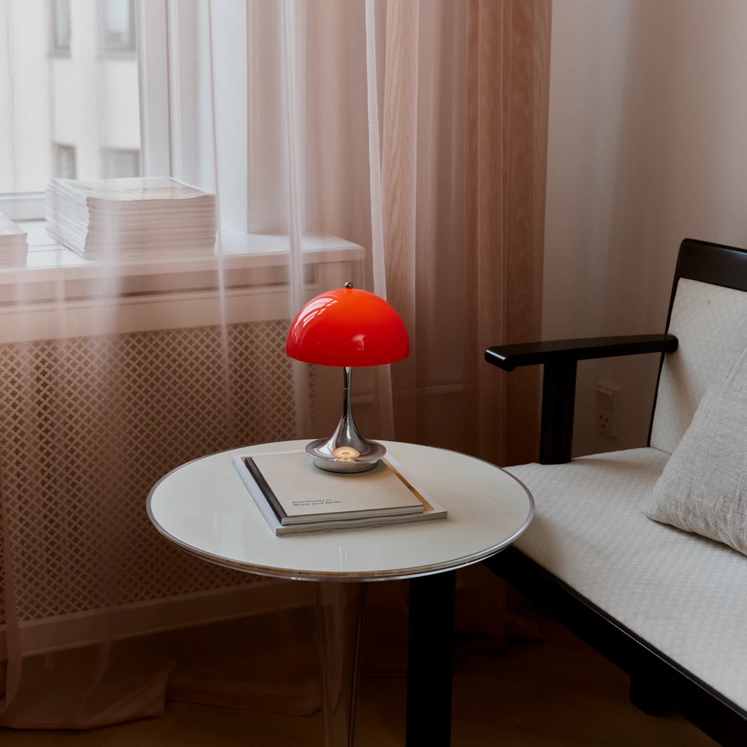 Louis Poulsen 160 oppladbar portabel bordlampe original 2,5W - IP44-Bordlamper-Louis Poulsen-Grønn / Krom-LP__5744613428-Lightup.no