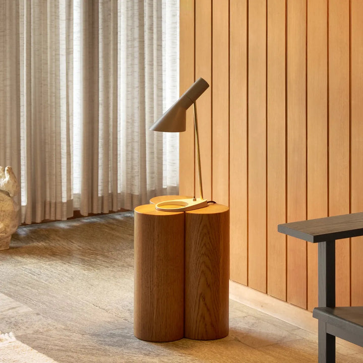 Louis Poulsen AJ Mini Bordlampe-Bordlamper-Louis Poulsen-Hvit-LP__5744167194-Lightup.no