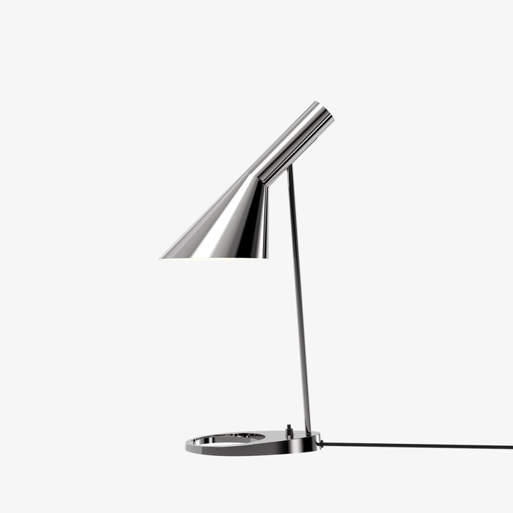 Louis Poulsen AJ bordlampe-Bordlamper-Louis Poulsen-Hvit-LP__5744169422-Lightup.no