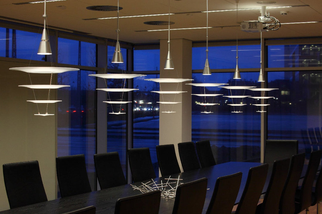 Louis Poulsen Enigma taklampe Ø42-Takpendler-Louis Poulsen-Svart-LP__5741088726-Lightup.no