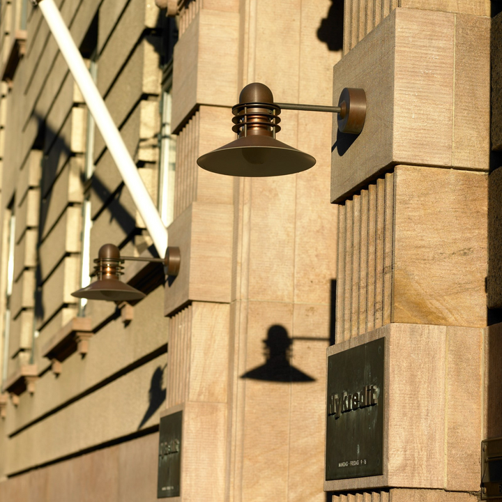 Louis Poulsen Nyhavn utendørs vegglampe-Utebelysning vegg klassisk-Louis Poulsen-Kobber-LP__5743200117-Lightup.no
