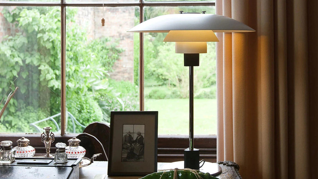 Louis Poulsen PH 4/3 bordlampe Hvit-Bordlamper-Louis Poulsen-Krom / Opal-LP__5744615002-Lightup.no
