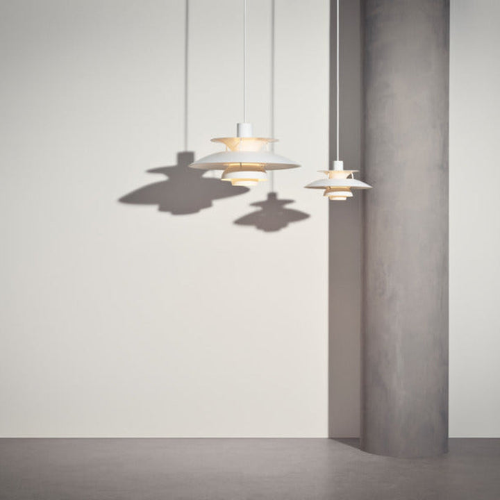 Louis Poulsen PH 5 pendel - Ø300-Takpendler-Louis Poulsen-Monokrom lys rosa-LP__5741115000-Lightup.no