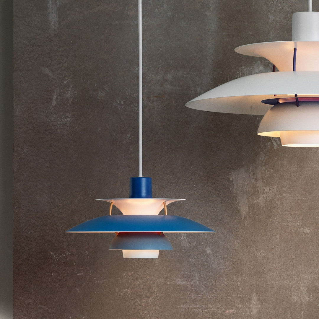 Louis Poulsen PH 5 pendel - Ø300-Takpendler-Louis Poulsen-Monokrom lys rosa-LP__5741115000-Lightup.no