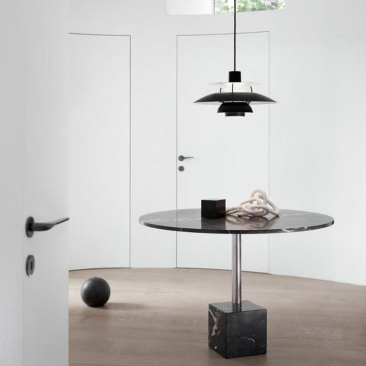 Louis Poulsen PH 5 pendel - Ø500-Takpendler-Louis Poulsen-Monokrom svart-LP__5741104626-Lightup.no