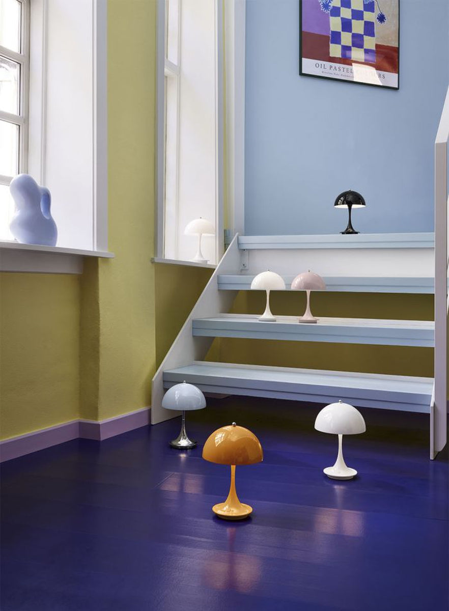 Louis Poulsen Panthella 160 portabel bordlampe-Bordlamper-Louis Poulsen-Grå / Opal-LP__5744168070-Lightup.no