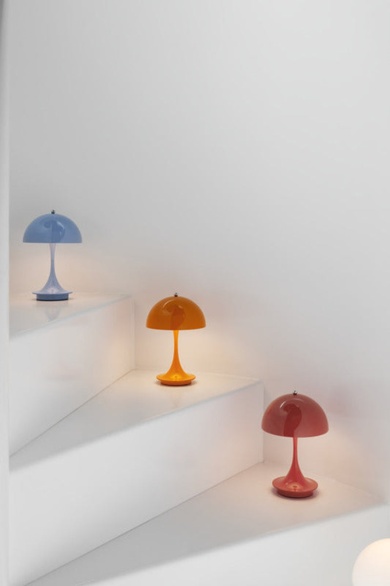 Louis Poulsen Panthella 160 portabel bordlampe-Bordlamper-Louis Poulsen-Grå / Opal-LP__5744168070-Lightup.no