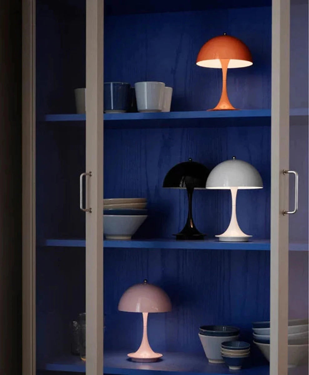 Louis Poulsen Panthella 160 portabel bordlampe-Bordlamper-Louis Poulsen-Grå / Opal-LP__5744168070-Lightup.no