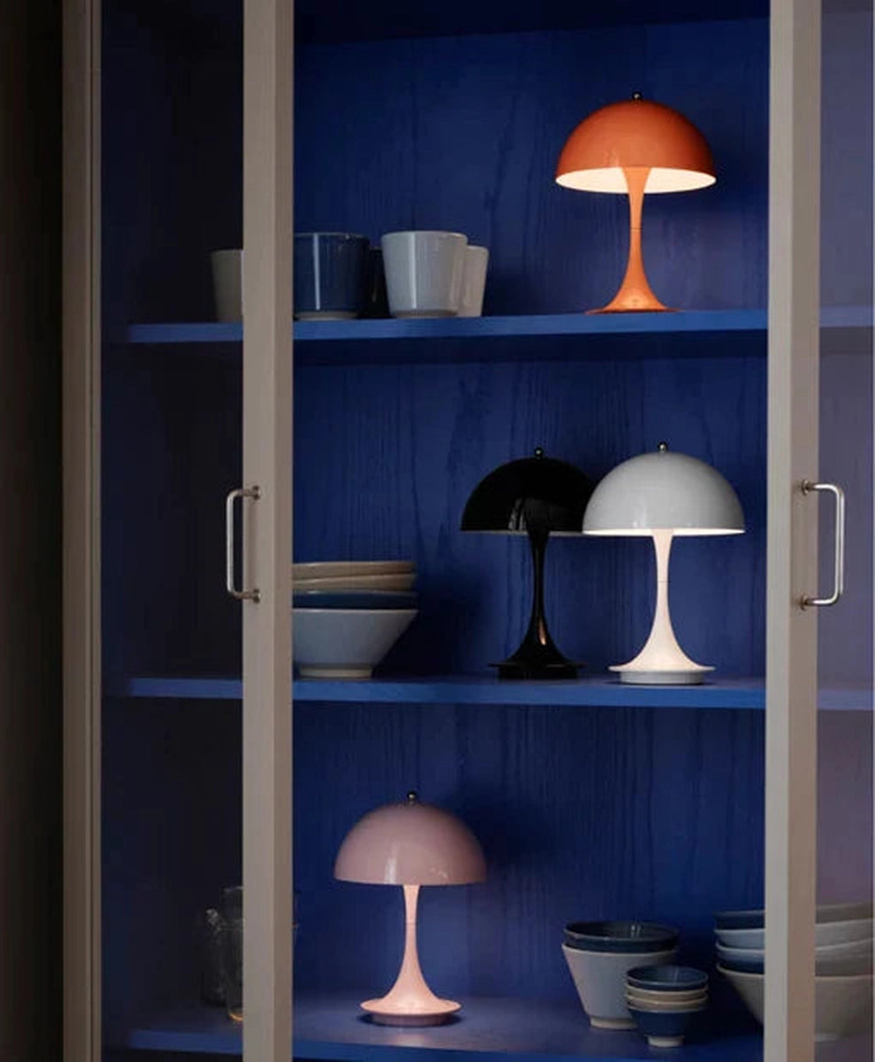 Louis Poulsen Panthella 160 portabel bordlampe-Bordlamper-Louis Poulsen-Grå / Opal-LP__5744168070-Lightup.no