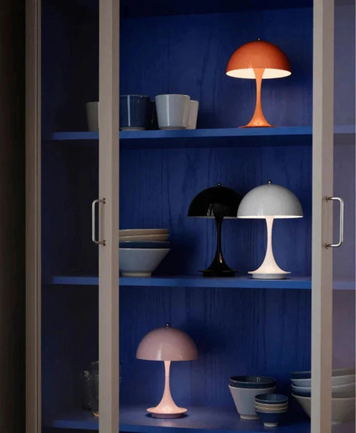 Louis Poulsen Panthella 160 portabel bordlampe-Bordlamper-Louis Poulsen-Grå / Opal-LP__5744168070-Lightup.no