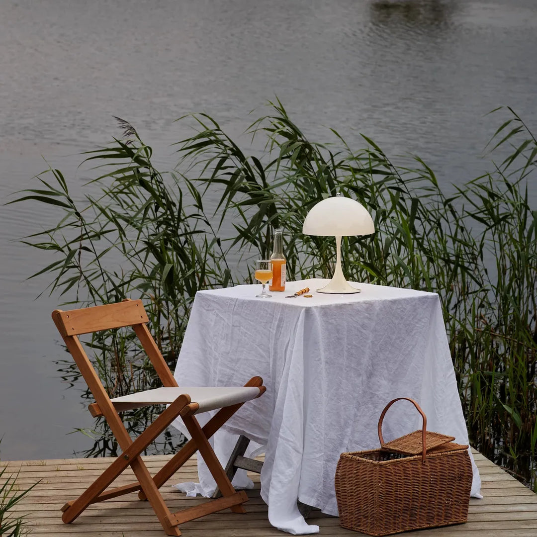 Louis Poulsen Panthella 250 V3 Portable bordlampe-Bordlamper-Louis Poulsen-Krom/opal/beige-LP__5744172998-Lightup.no