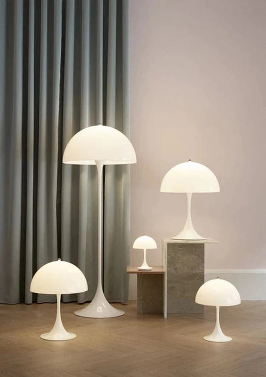 Louis Poulsen Panthella 320 bordlampe-Bordlamper-Louis Poulsen-Grå-LP__5744168012-Lightup.no