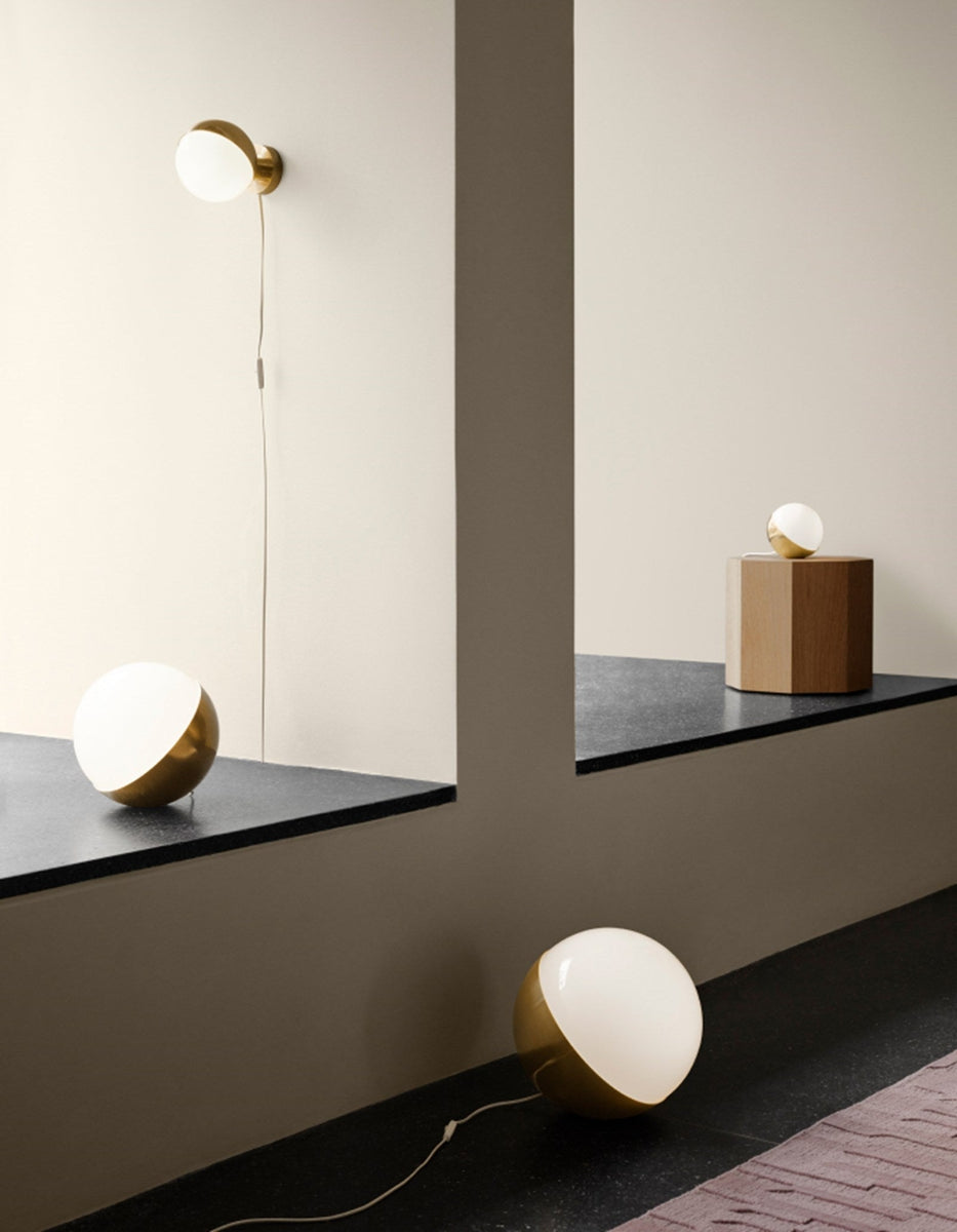 Louis Poulsen VL Studio 320 bord / gulv-Bordlamper-Louis Poulsen-Svart / Opal-LP__5744167893-Lightup.no