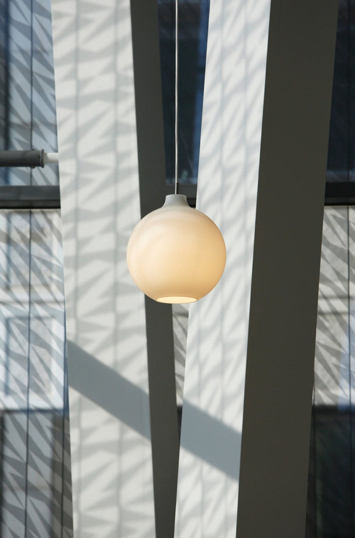 Louis Poulsen Wohlert taklampe Ø30 - Opal-Takpendler-Louis Poulsen-Opal-LP__5741086977-Lightup.no