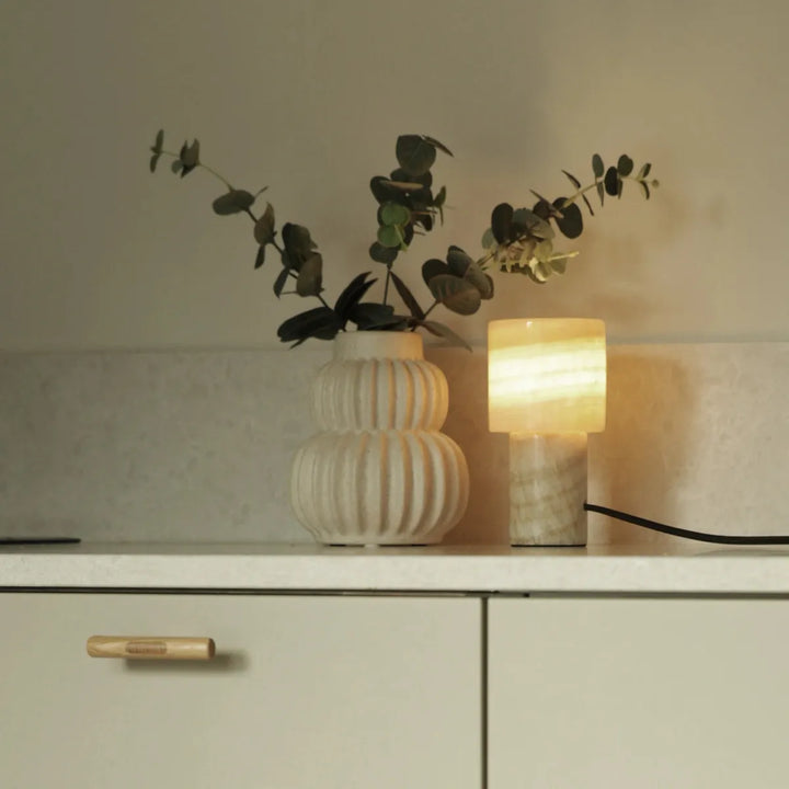 Lucie bordlampe 16 cm - Marmor-Bordlamper-Pr home of Scandinavia Ab-Offwhite-prh-2140816-Lightup.no
