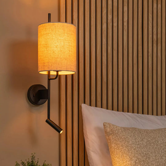 Magic vegglampe med USB C og leselys-Vegglamper-Lucide-Svart / Hvit-LC68211/82/30-Lightup.no