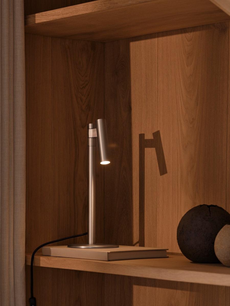 Makoto bordlampe-Bordlamper-DFTP-Satin Krom-2620075033-Lightup.no