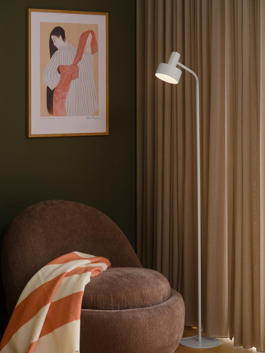 Matis gulvlampe 160 cm-Gulvlamper-Nordlux-Svart-2512244003-Lightup.no