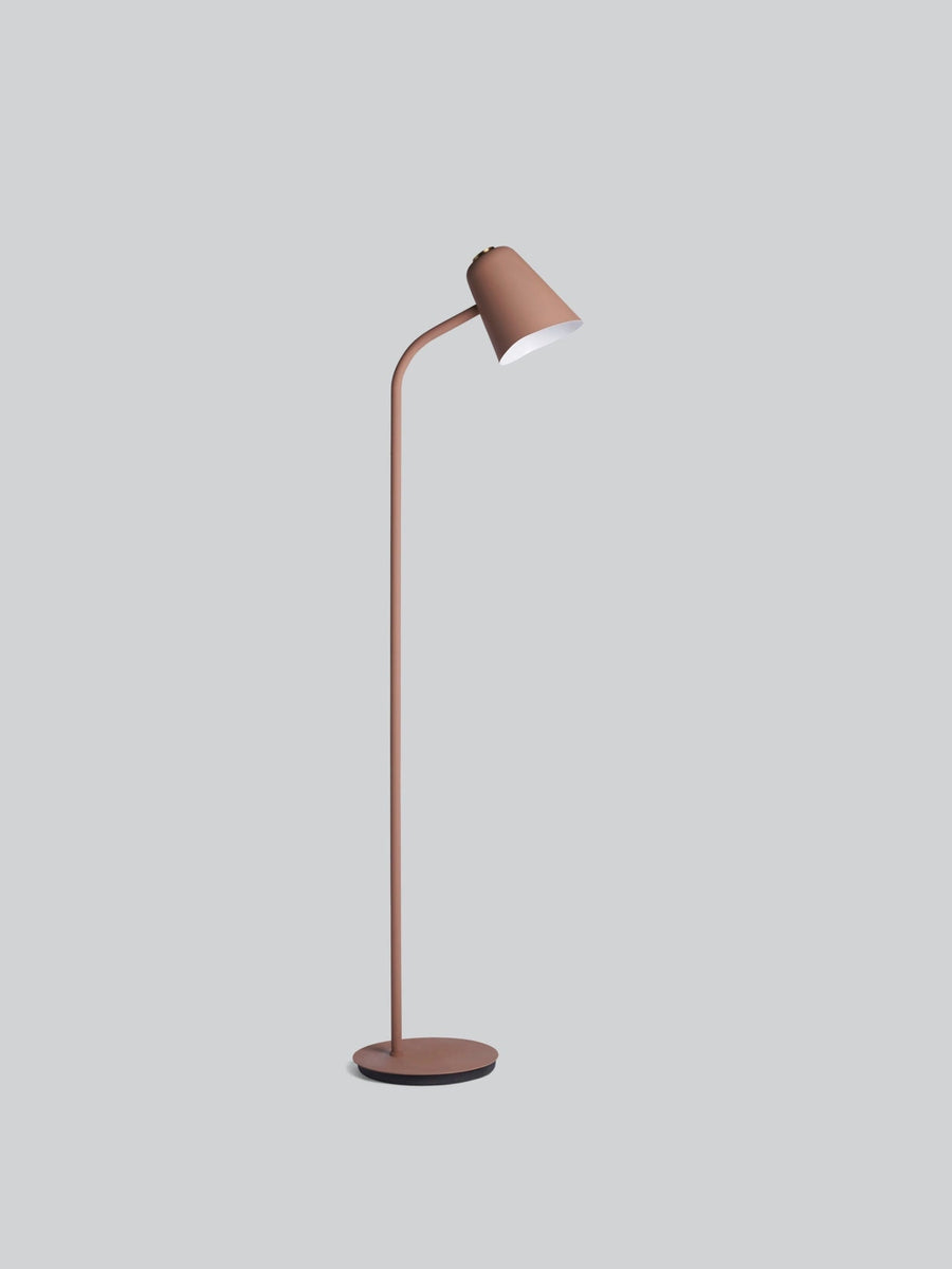 Me gulvlampe-Gulvlamper-Northern-Beige-NOn__696-Lightup.no