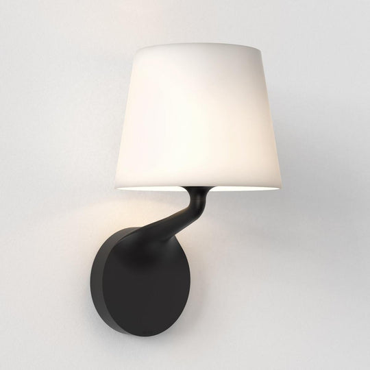 Millie vegglampe - IP44-Baderomsbelysning vegglamper-Astro Lighting-Svart-asg__1454003-Lightup.no
