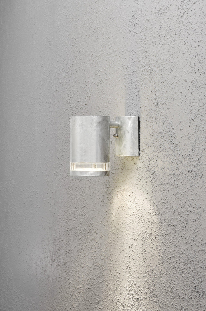Modena vegglampe I ned - galvanisert-Utebelysning vegg opp og ned-Konstsmide-Galvanisert-7511-320-Lightup.no