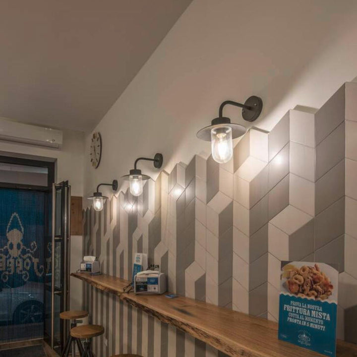 Molat vegglampe utendørs IP44-Utebelysning vegg klassisk-Slv-Antrasitt-slv-1000820-Lightup.no