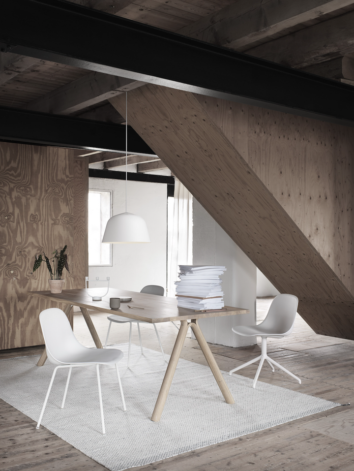Muuto Ambit takpendel Ø40 cm-Takpendler-MUUTO-Grå-MUO__26021-Lightup.no
