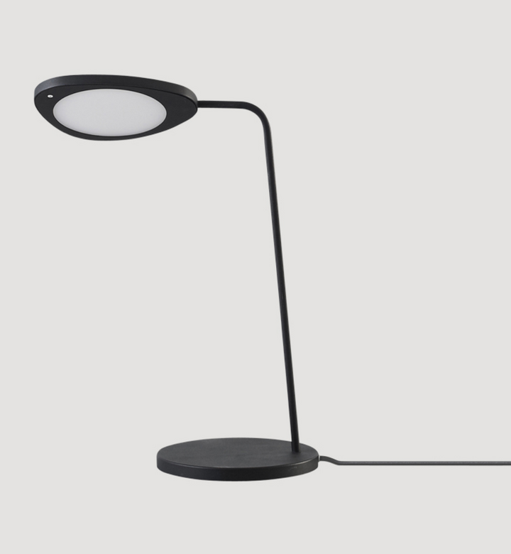 Muuto Leaf bordlampe-Bordlamper-MUUTO-Rød-MUO__13423-Lightup.no